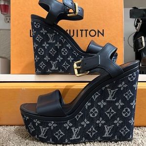 Louis Vuitton Jean wedges